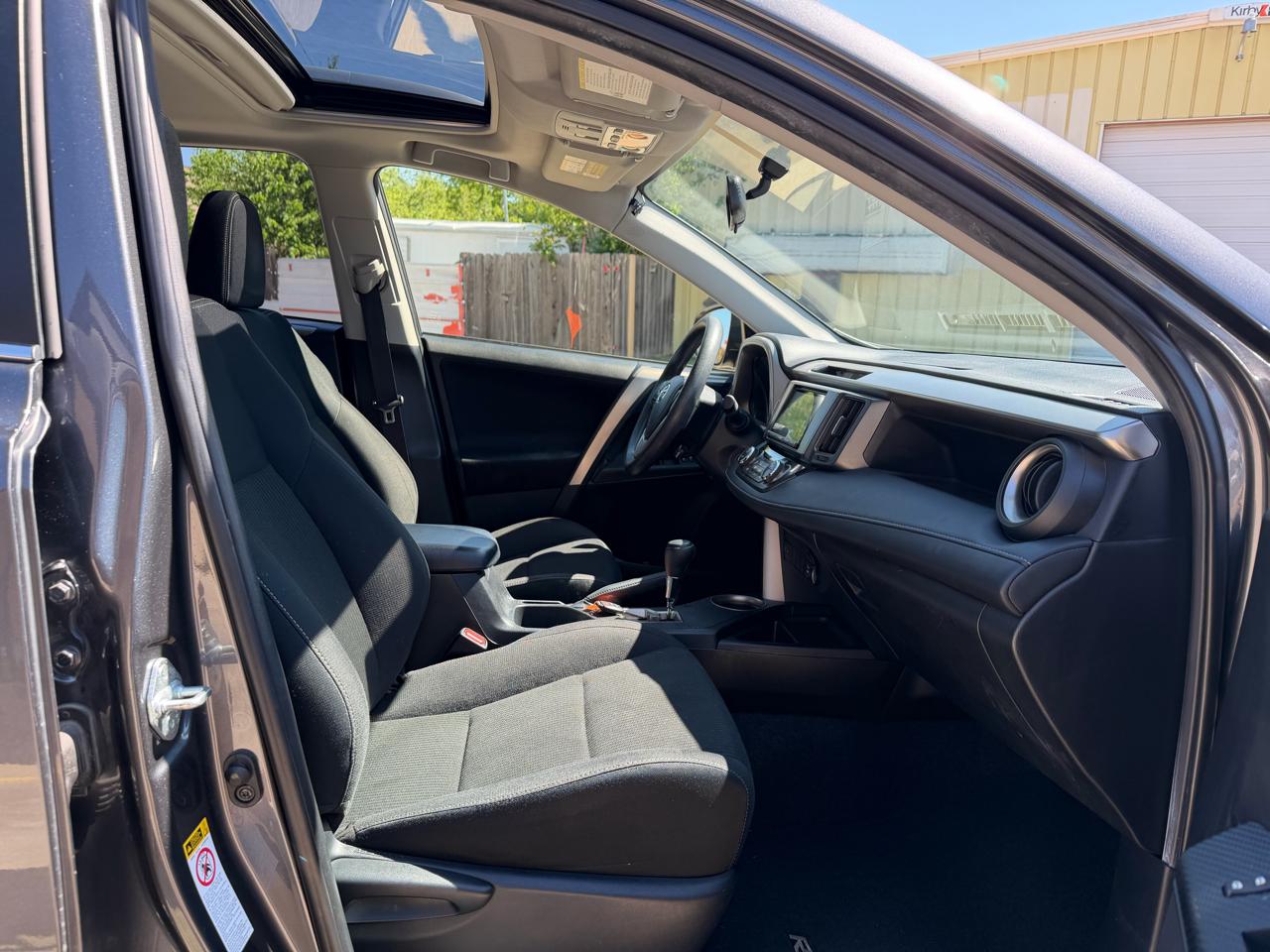 Toyota RAV4 XLE AWD 2014