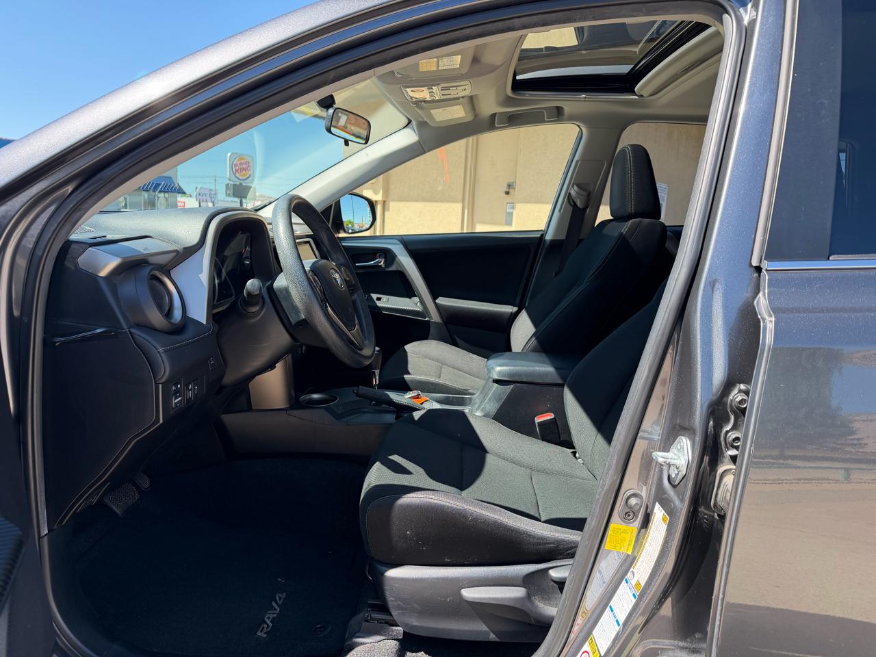 Toyota RAV4 XLE AWD 2014