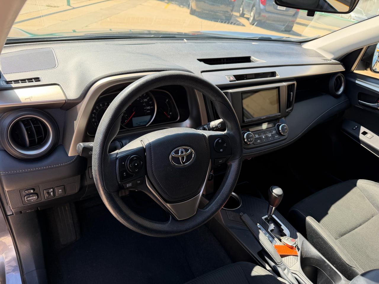 Toyota RAV4 XLE AWD 2014