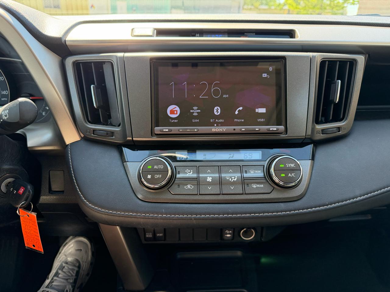 Toyota RAV4 XLE AWD 2014