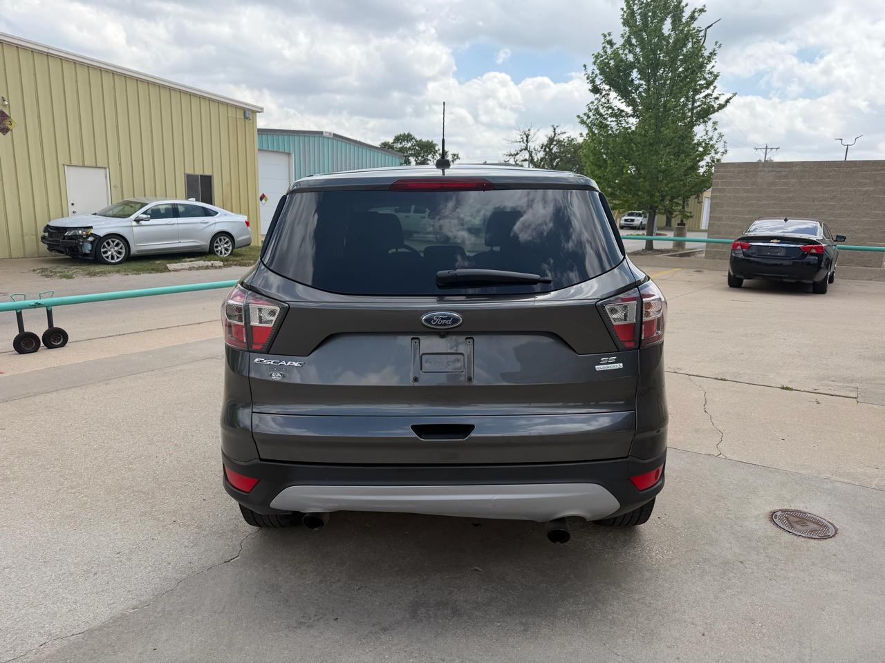 Ford Escape SE FWD 2017