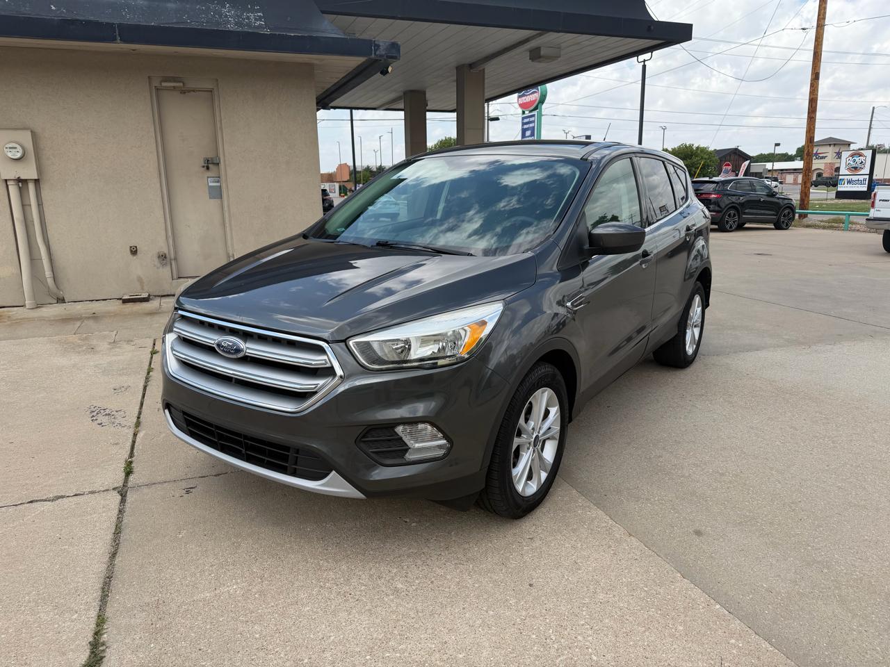 Ford Escape SE FWD 2017