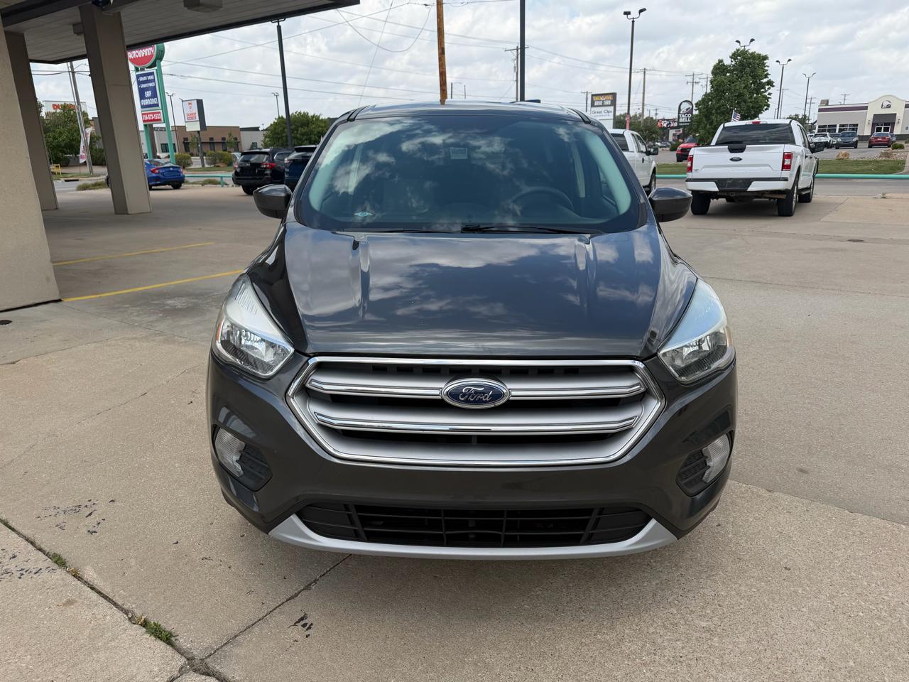 Ford Escape SE FWD 2017