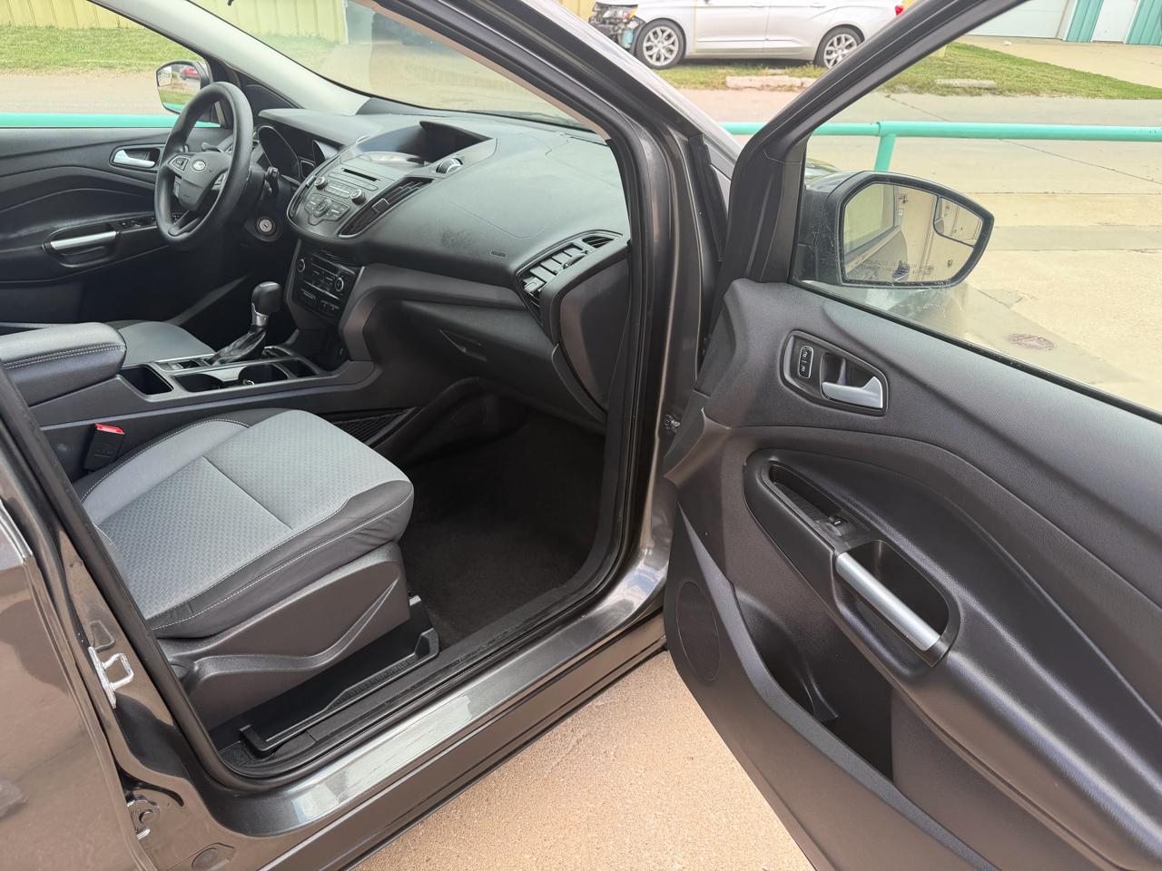 Ford Escape SE FWD 2017