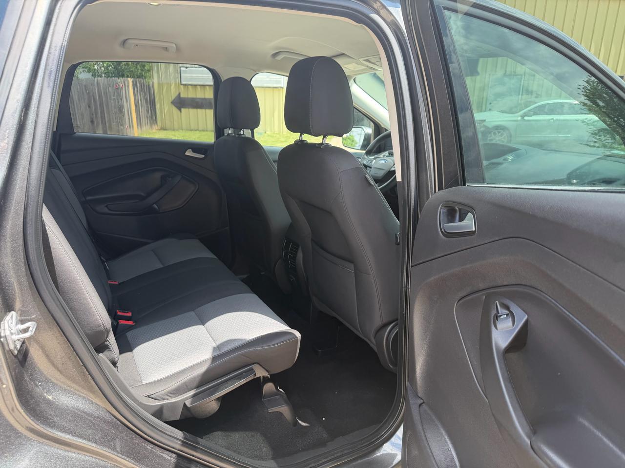 Ford Escape SE FWD 2017