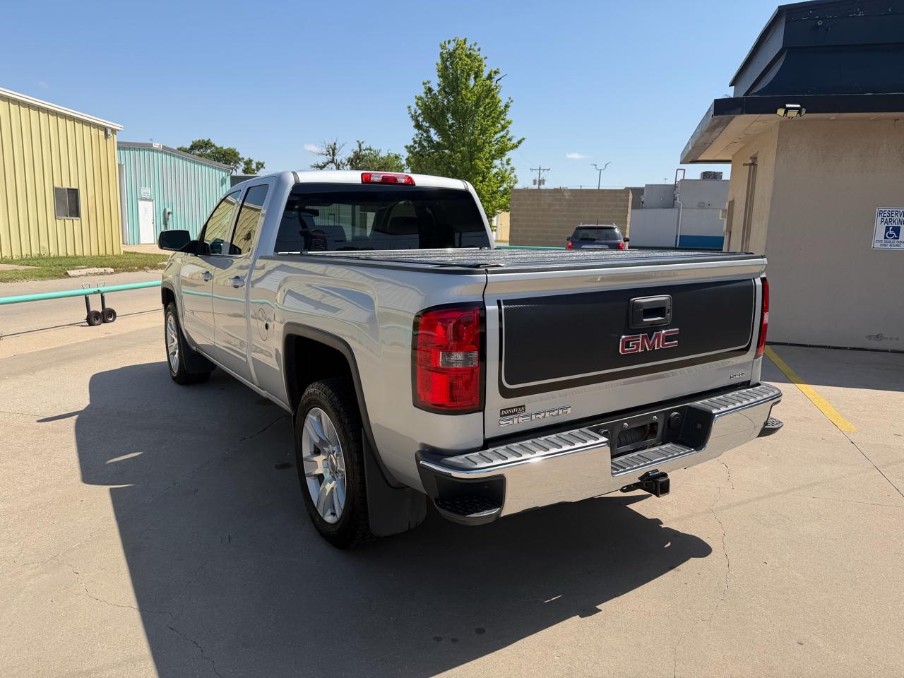 GMC Sierra 1500 SLE Double Cab 4WD 2015