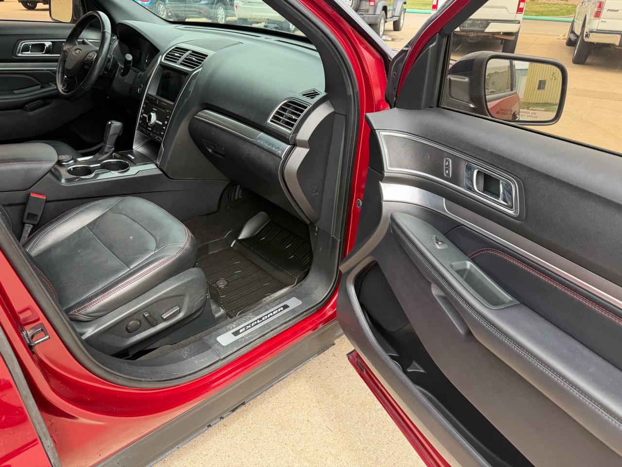 Ford Explorer Sport 4WD 2019