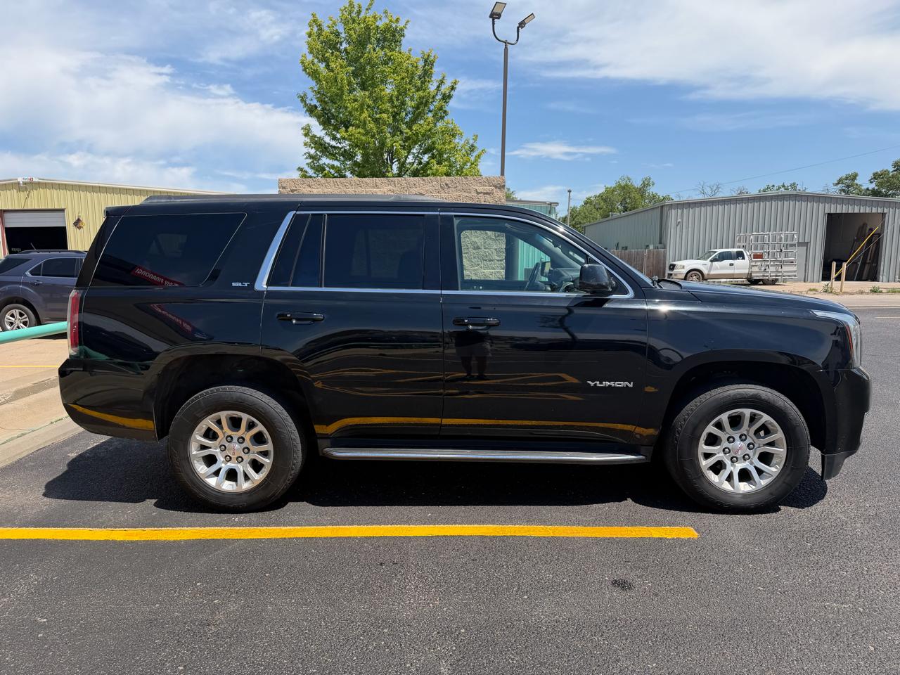 GMC Yukon SLT 4WD 2020