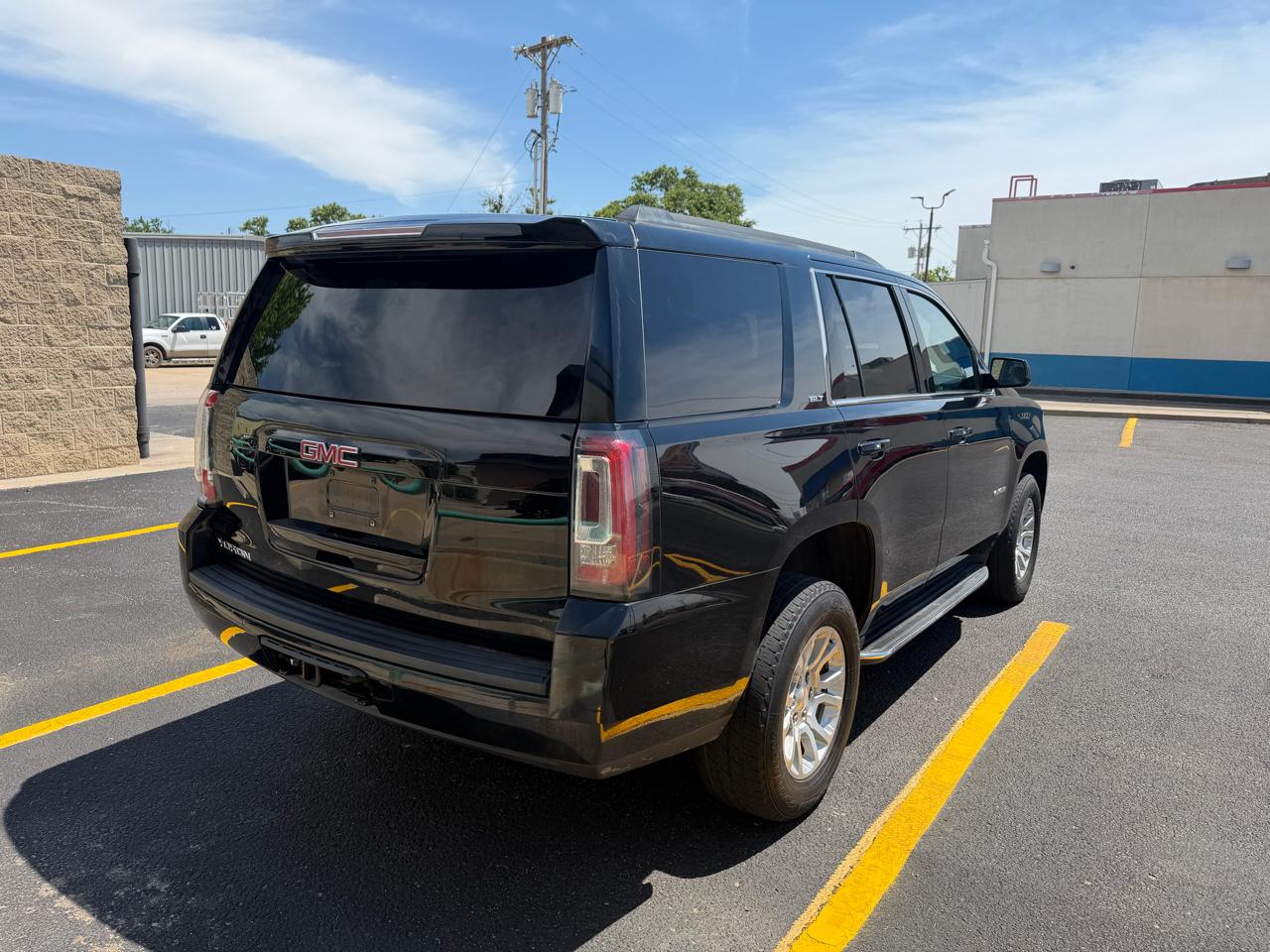 GMC Yukon SLT 4WD 2020