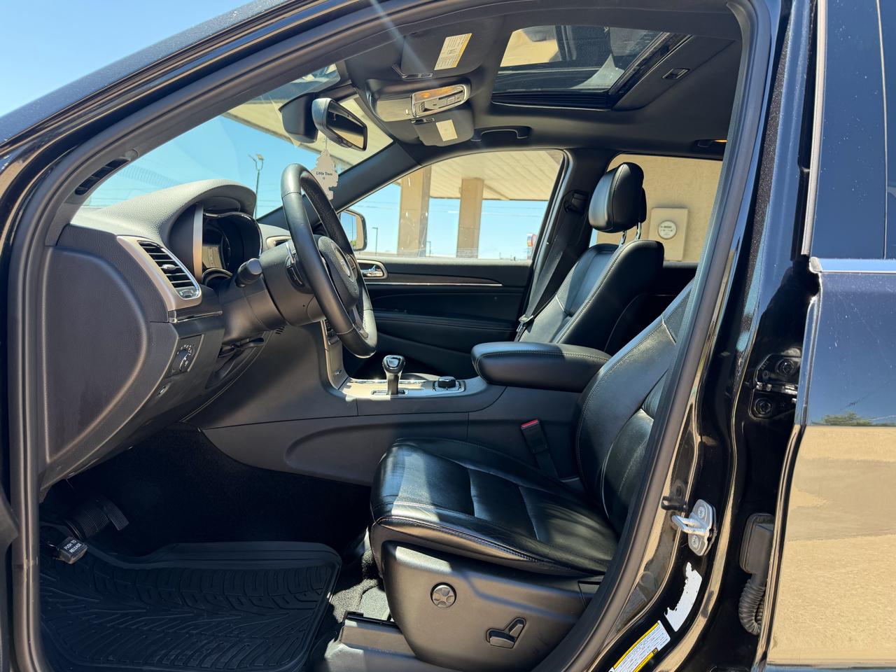 Jeep Grand Cherokee Limited 4WD 2015