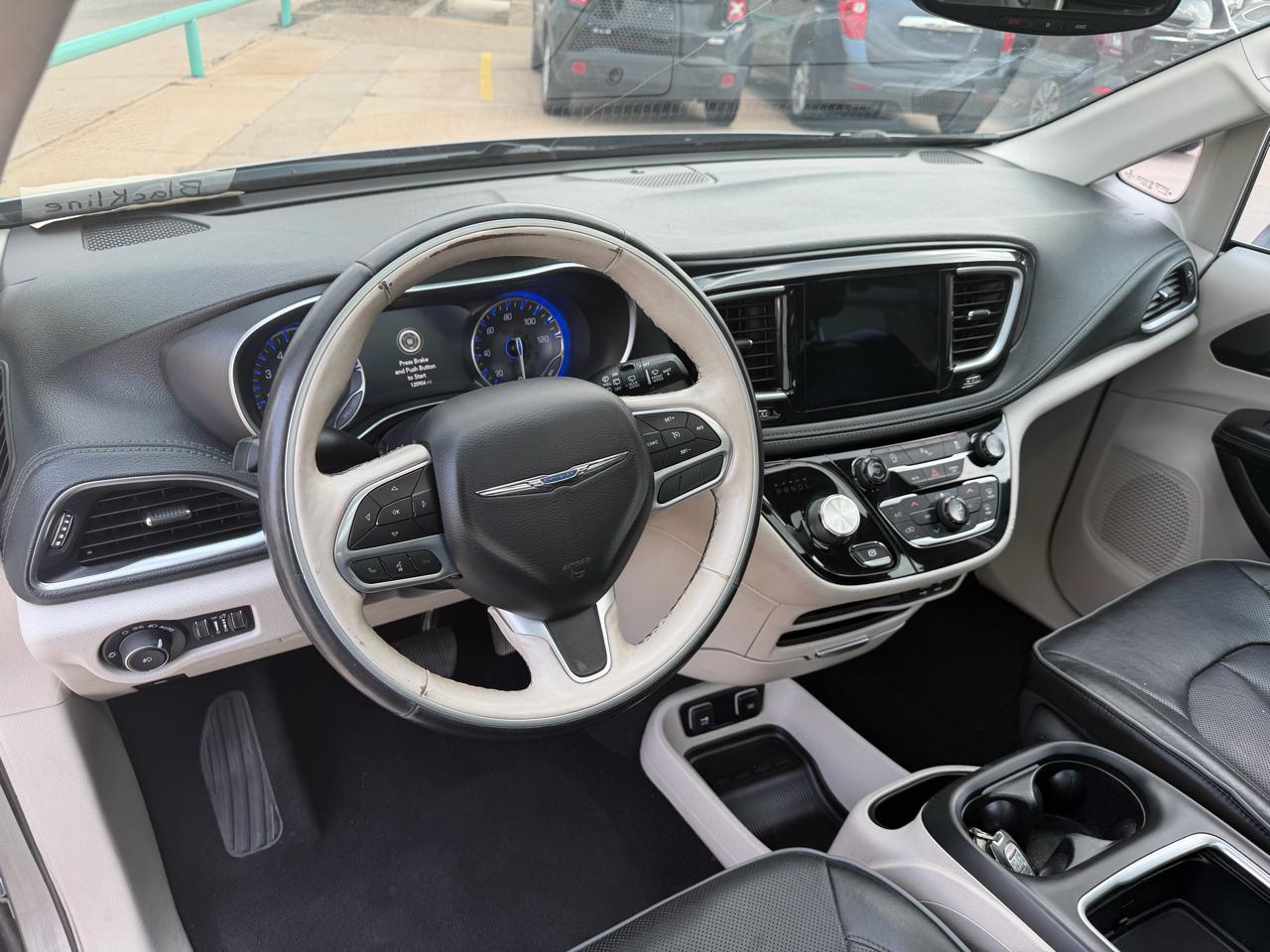 Chrysler Pacifica Limited 2020