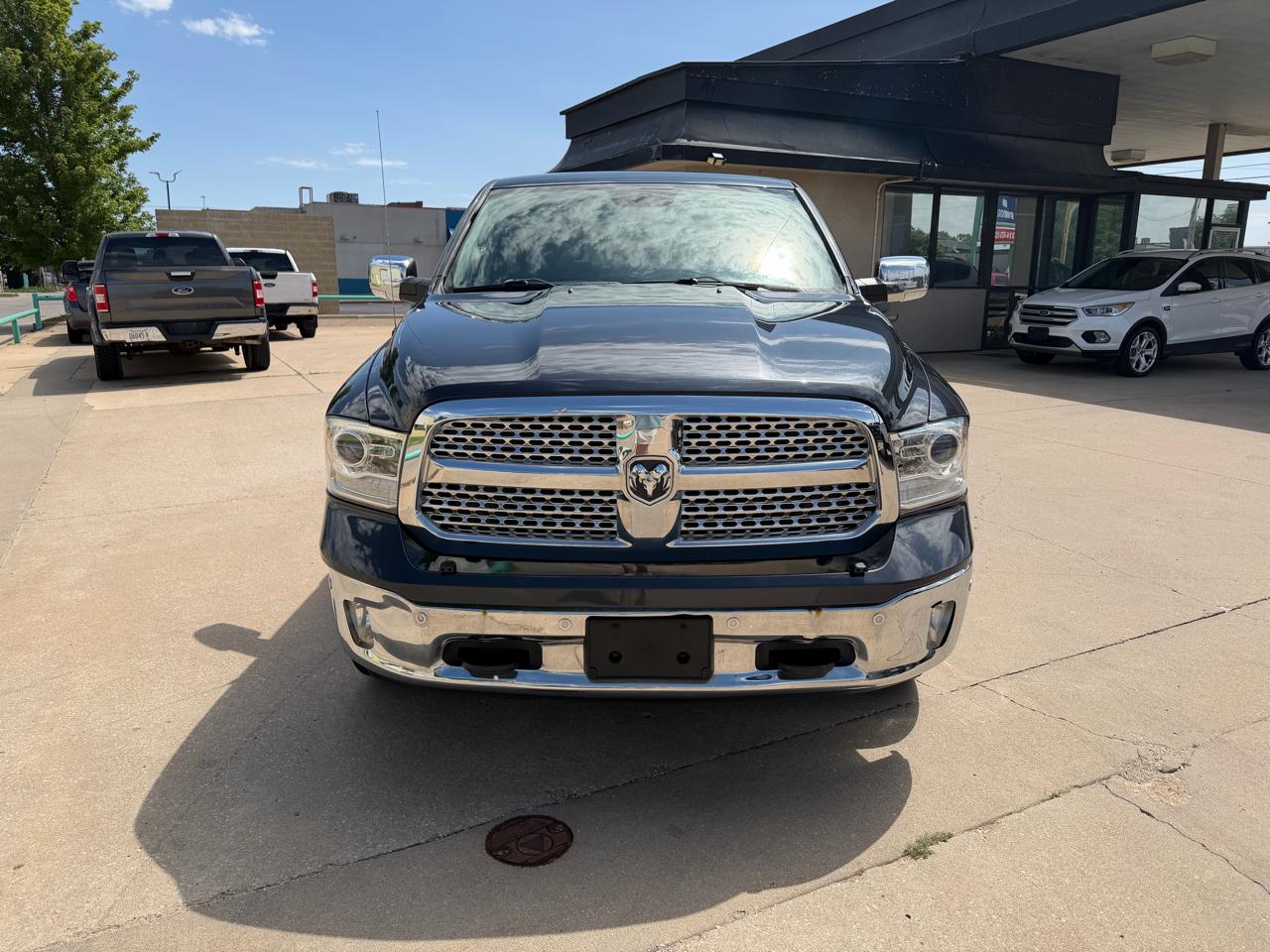 RAM 1500 Laramie Crew Cab 4WD 2017