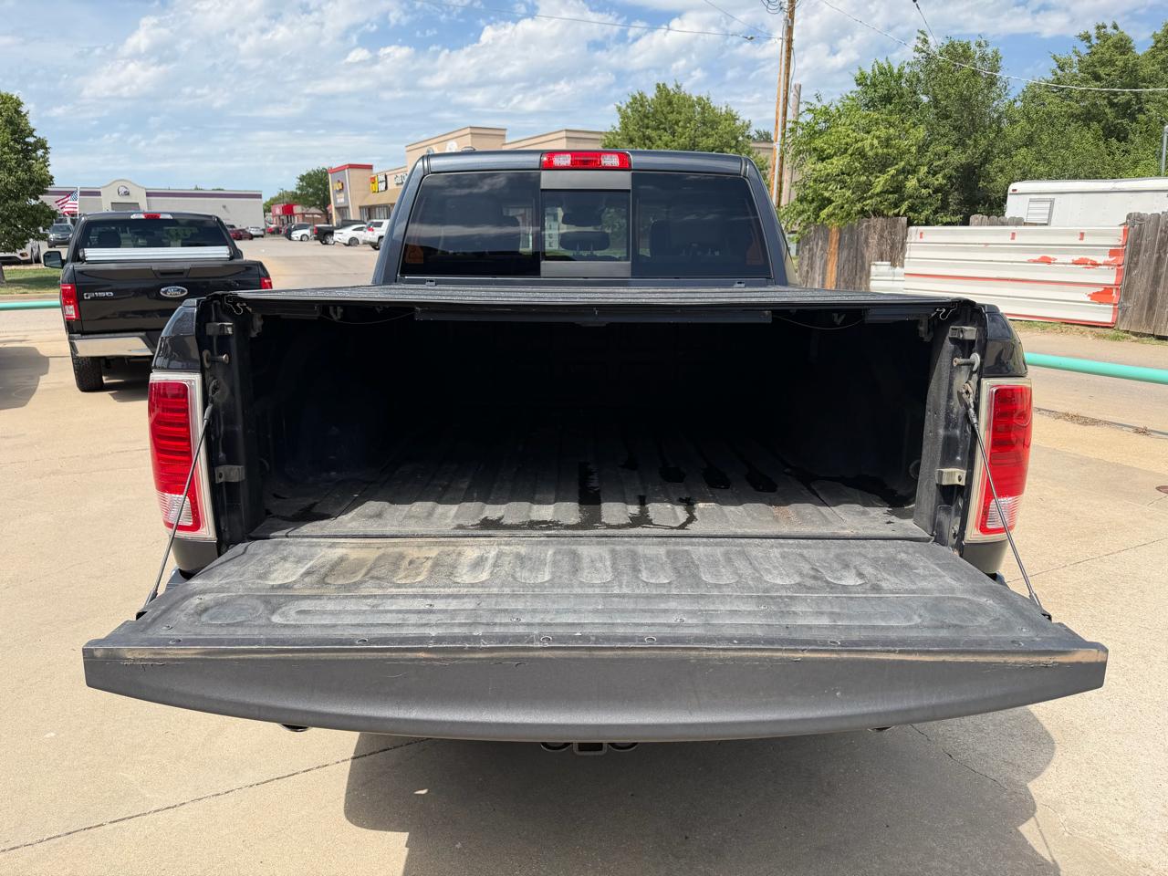 RAM 1500 Laramie Crew Cab 4WD 2017
