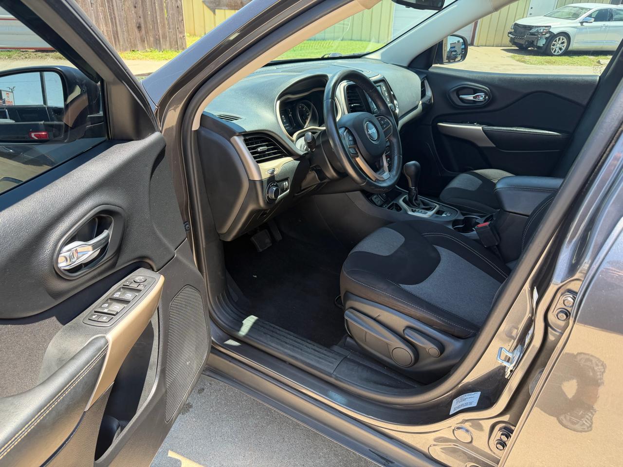 Jeep Cherokee Altitude FWD 2017