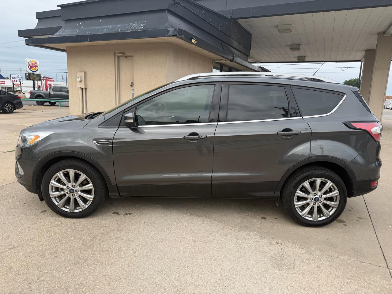 Ford Escape Titanium FWD 2018