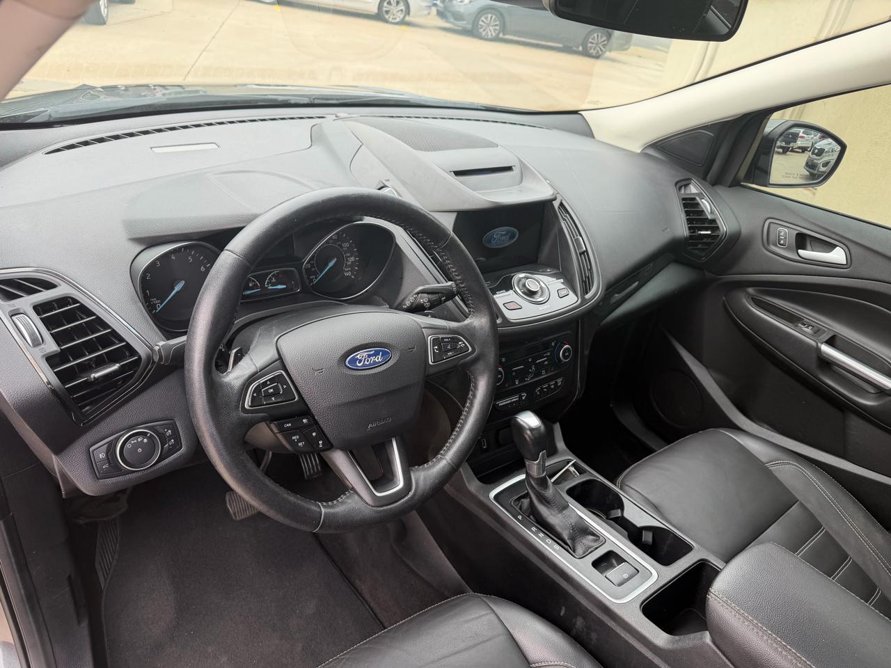 Ford Escape Titanium FWD 2018
