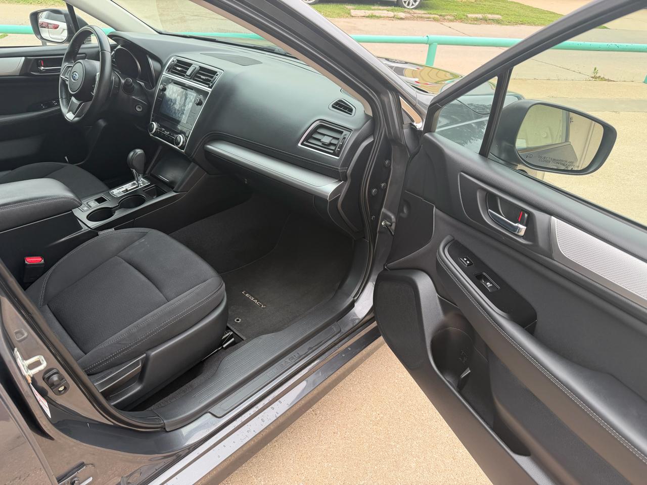 Subaru Legacy 2.5i Premium 2018