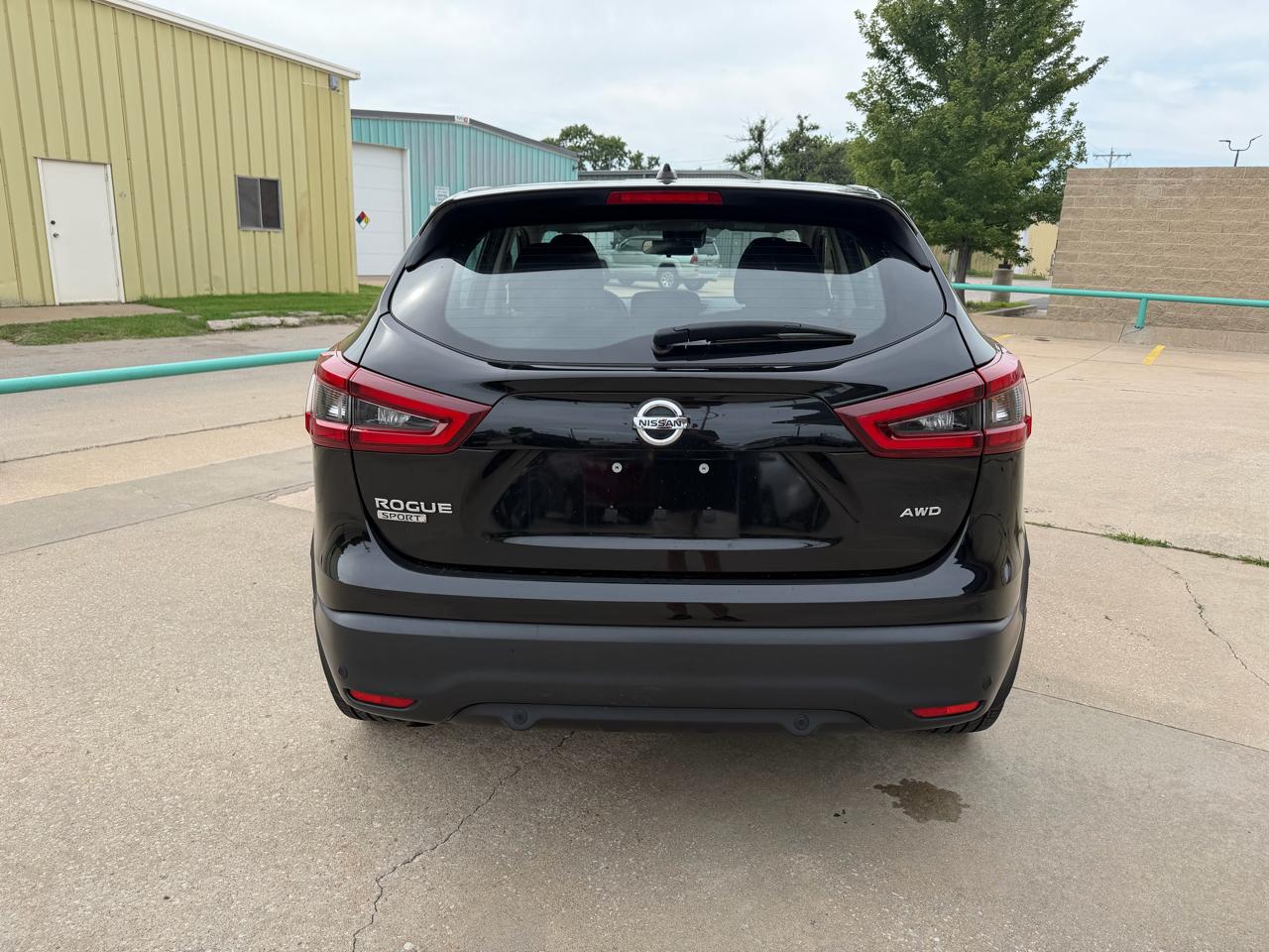 Nissan Rogue Sport S AWD 2022