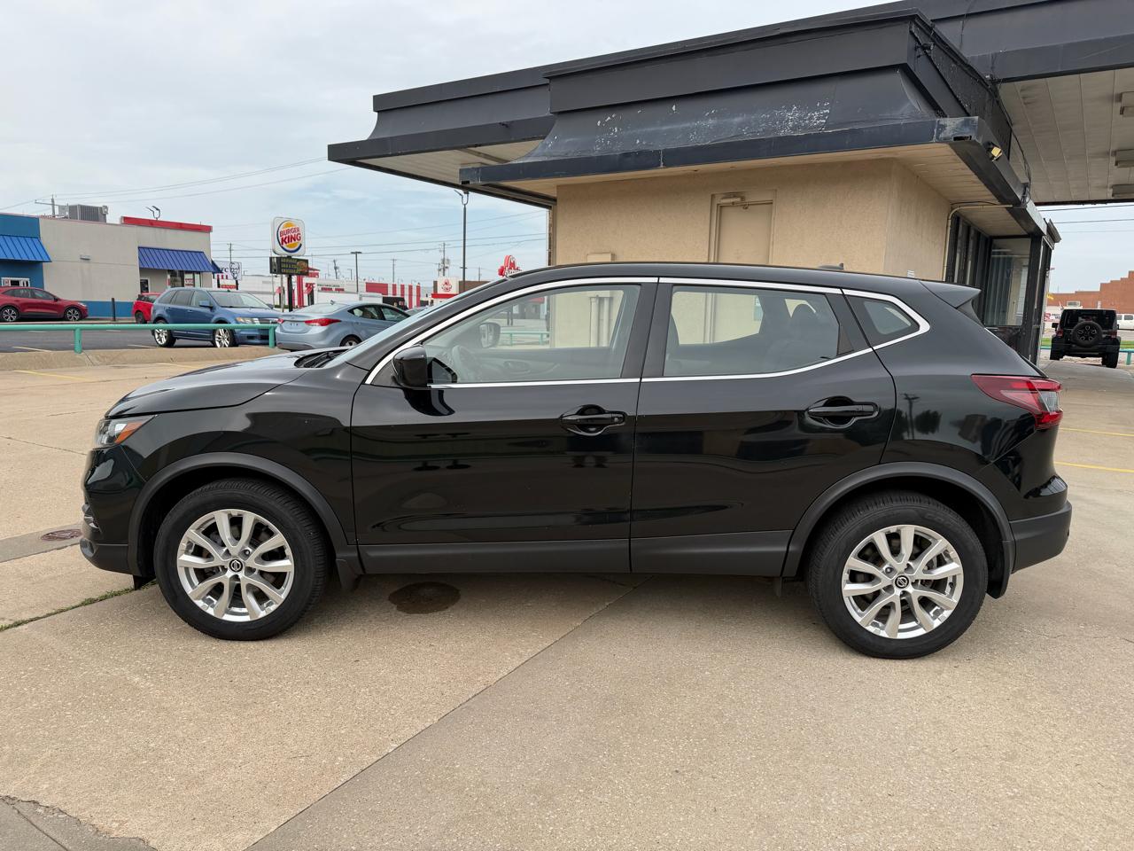 Nissan Rogue Sport S AWD 2022