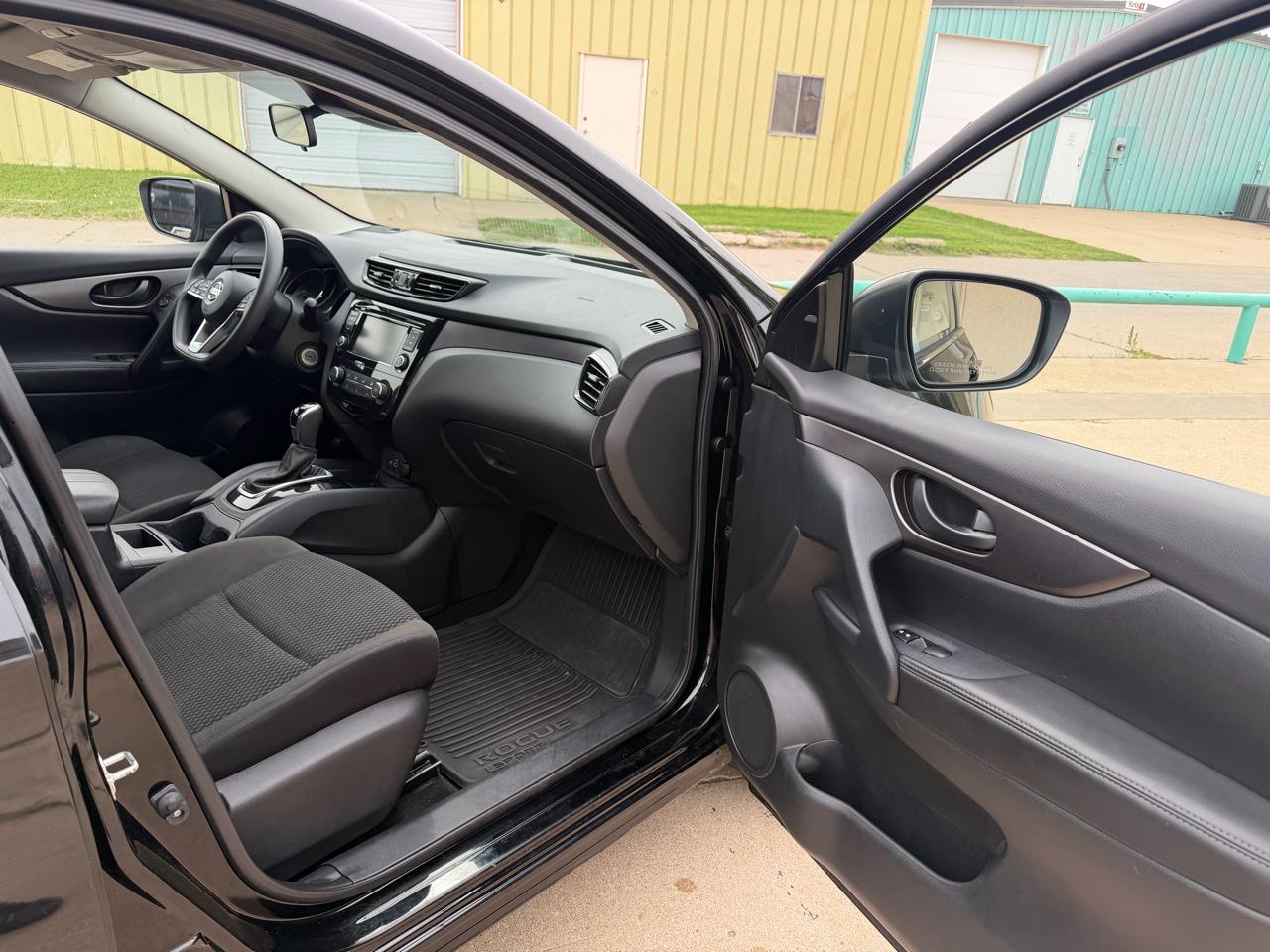 Nissan Rogue Sport S AWD 2022