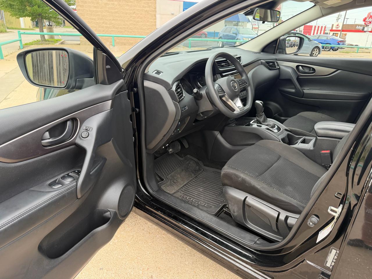 Nissan Rogue Sport S AWD 2022