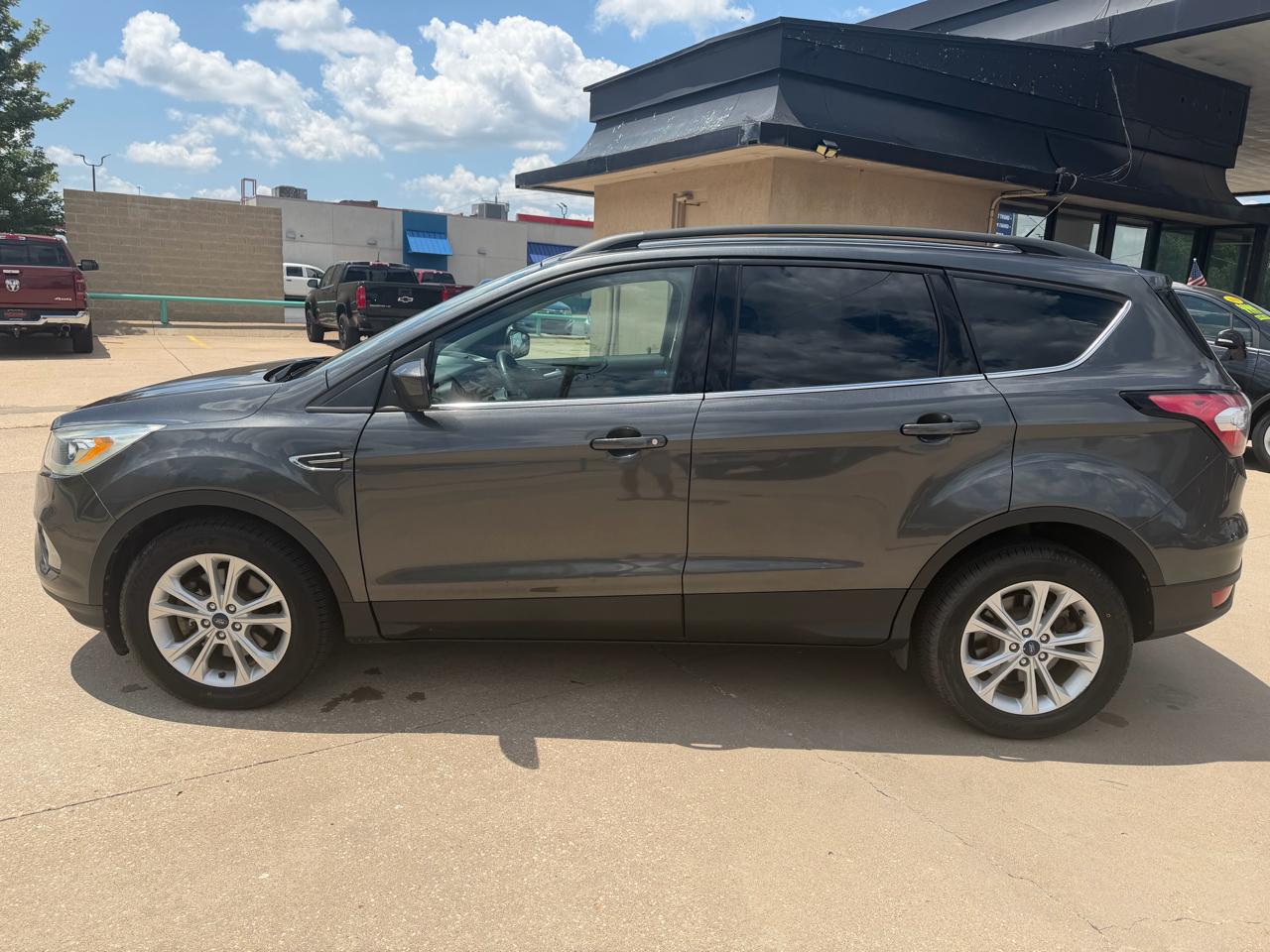 Ford Escape SE FWD 2017