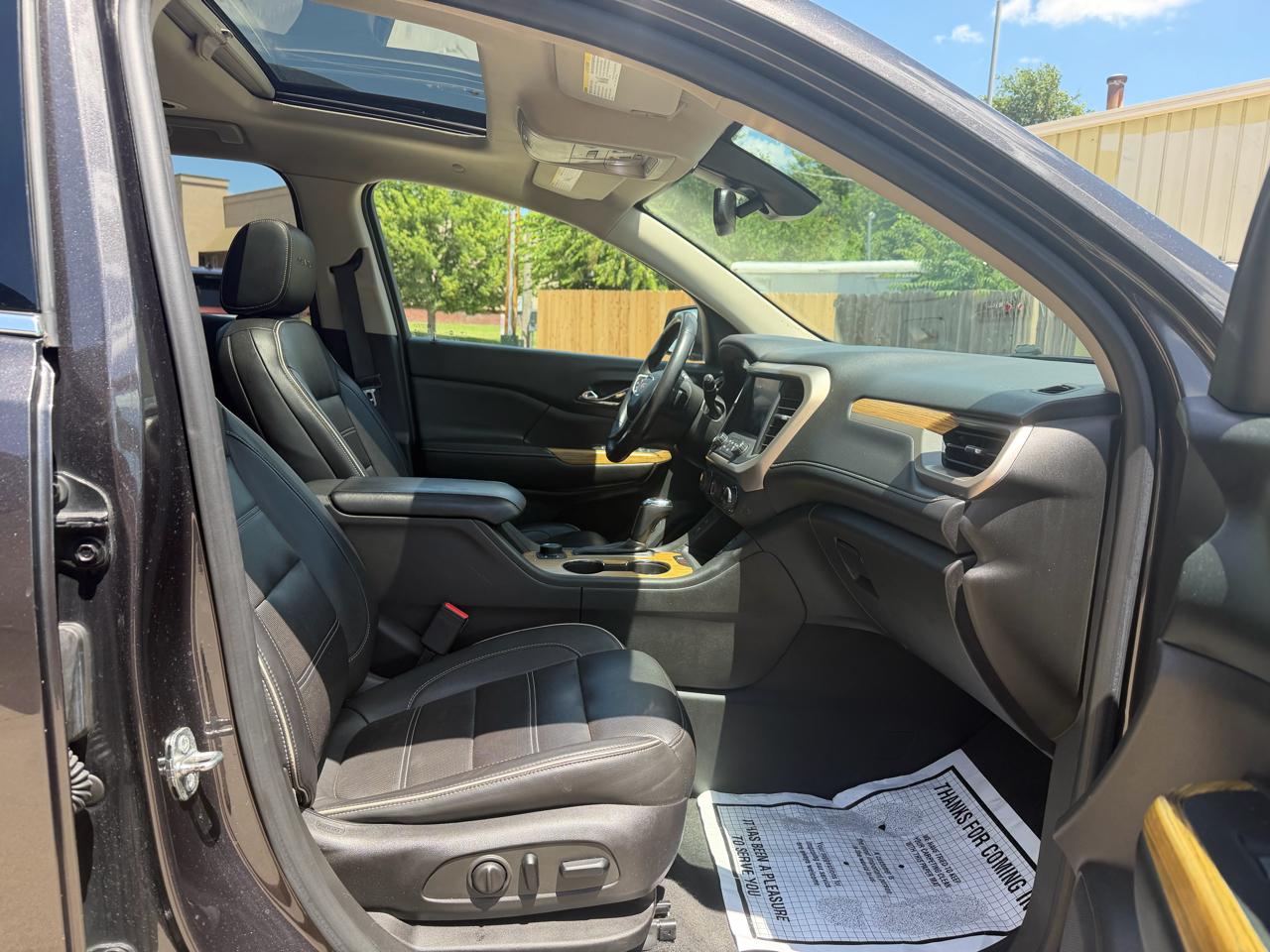 GMC Acadia Denali AWD 2017
