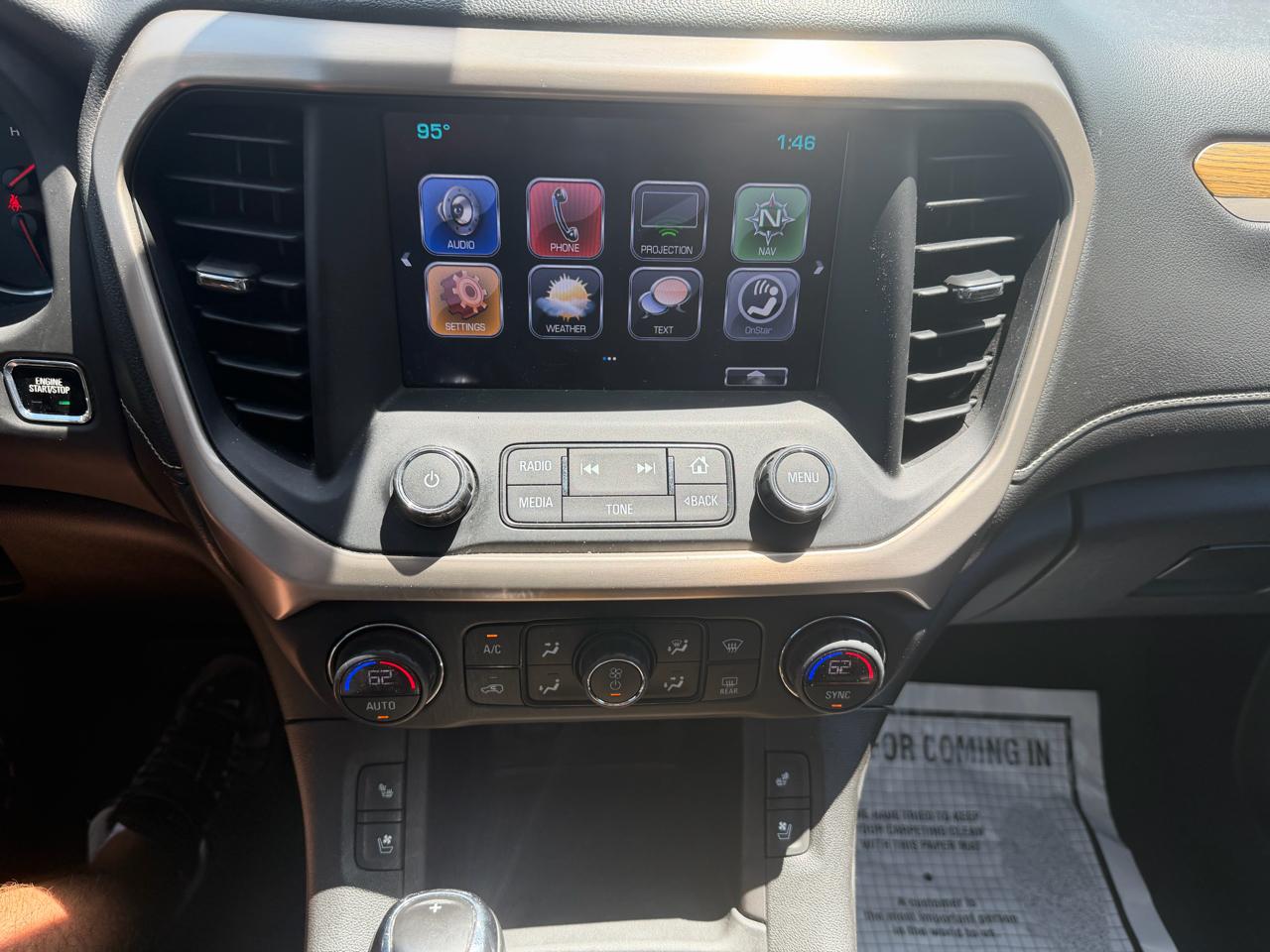 GMC Acadia Denali AWD 2017