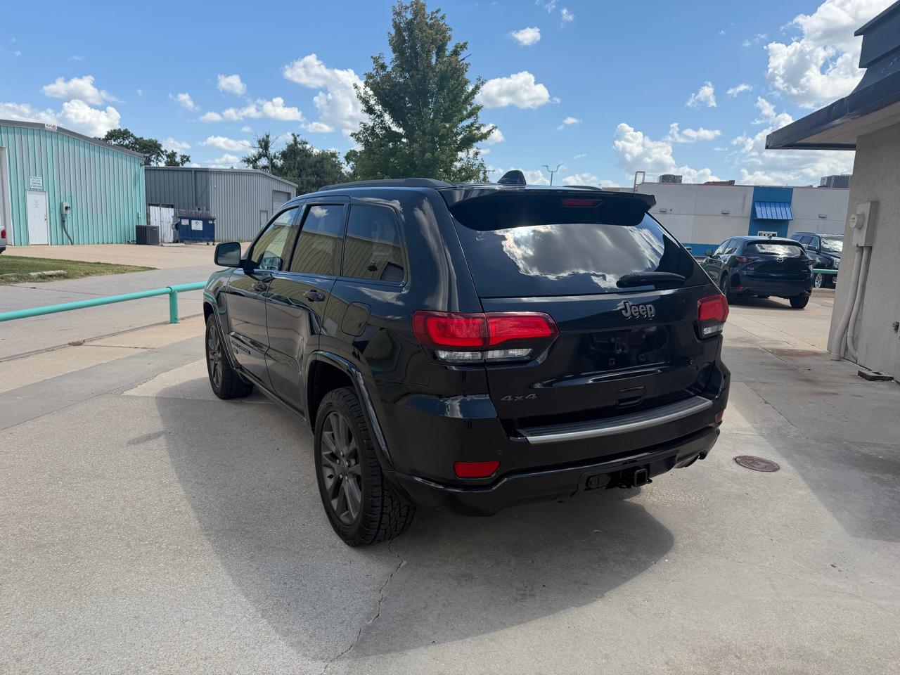 Jeep Grand Cherokee  2016