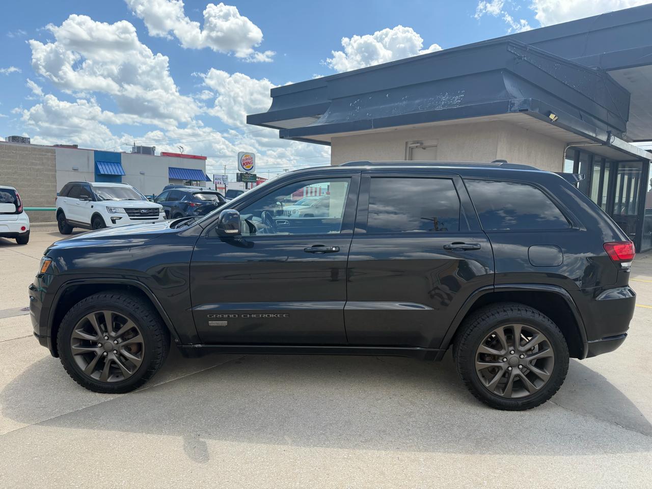 Jeep Grand Cherokee  2016