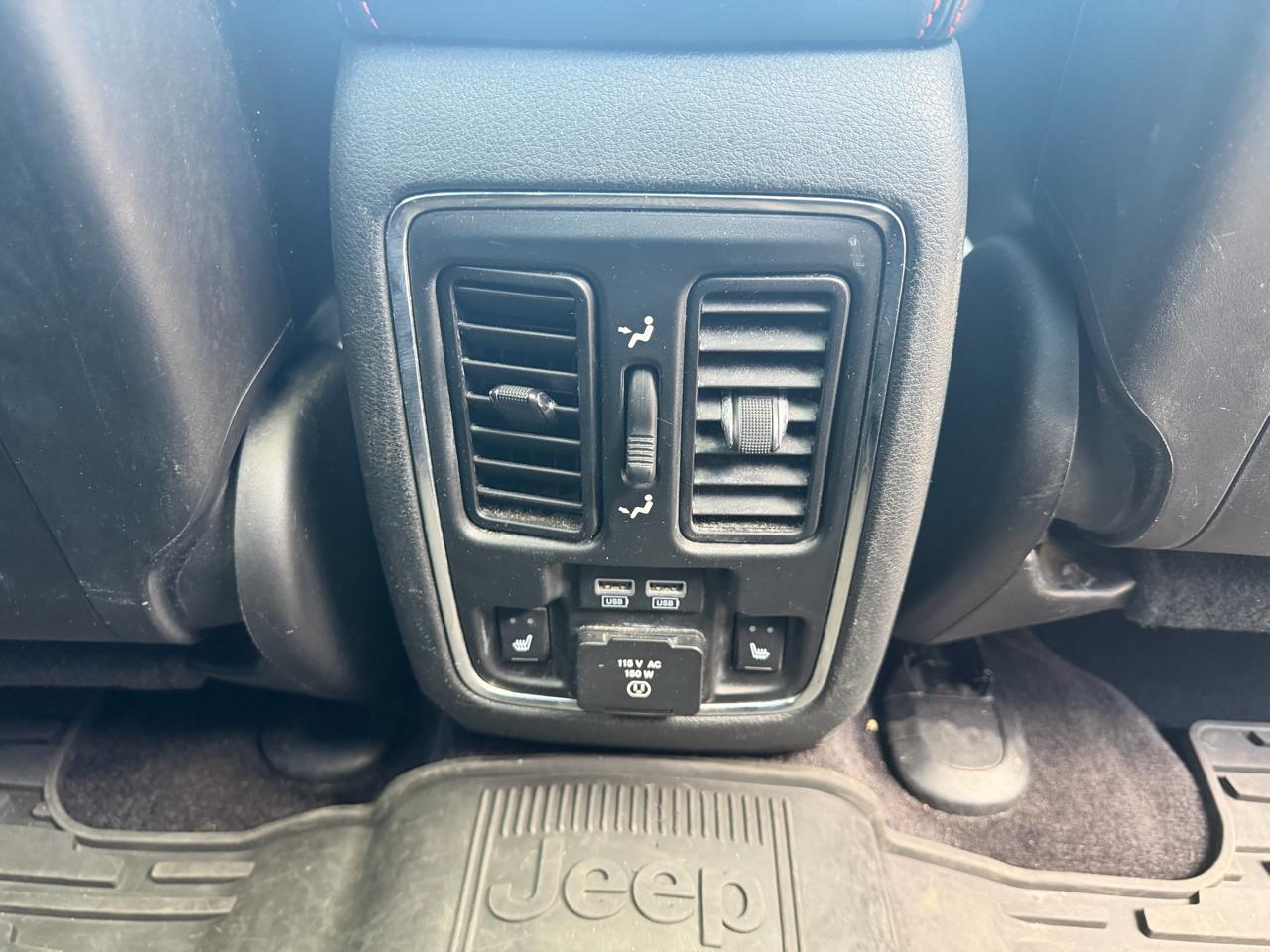 Jeep Grand Cherokee  2016