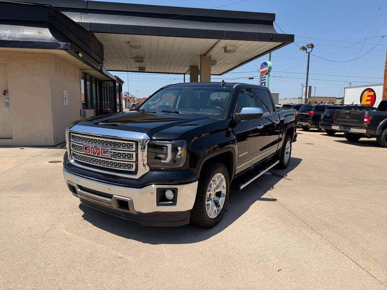 GMC Sierra 1500 SLT Crew Cab 2WD 2014