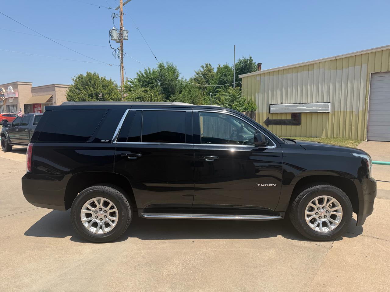 GMC Yukon SLT 4WD 2018