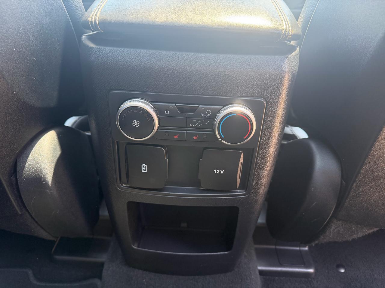 Ford Explorer XLT AWD 2020