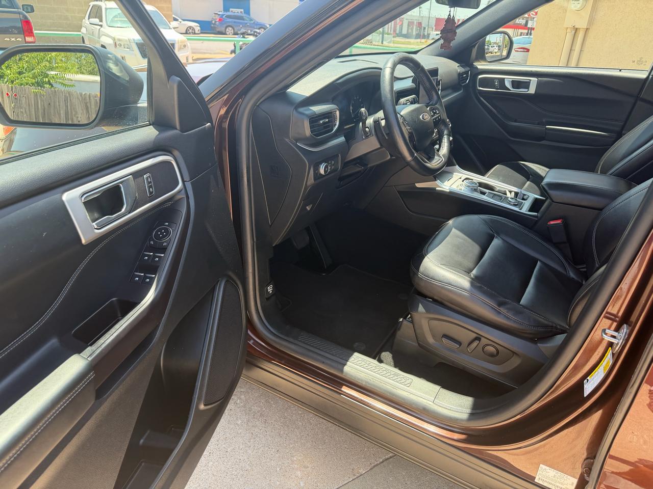 Ford Explorer XLT AWD 2020