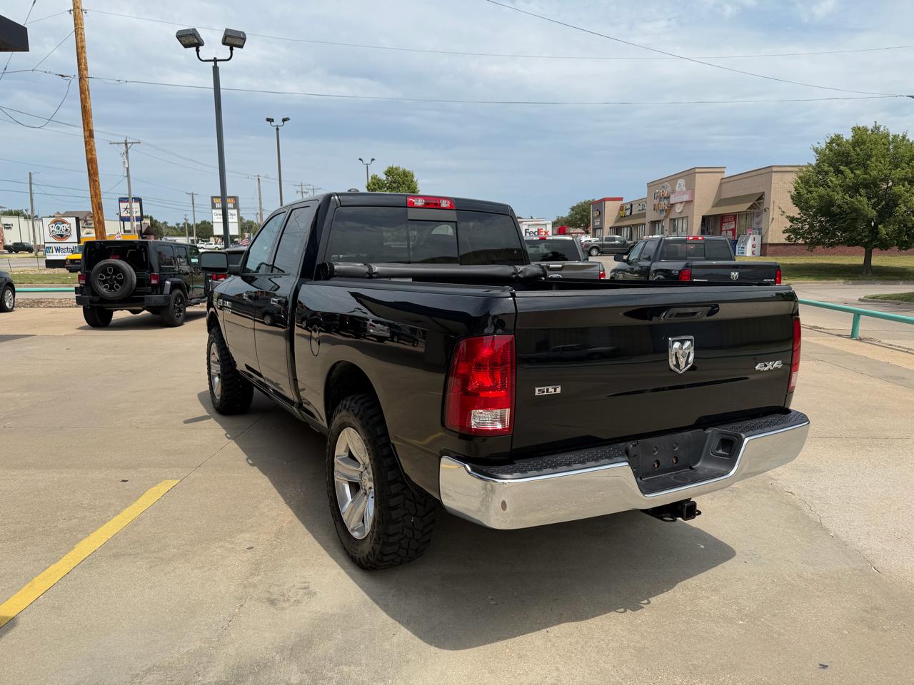 RAM 1500 SLT Quad Cab 4WD 2014