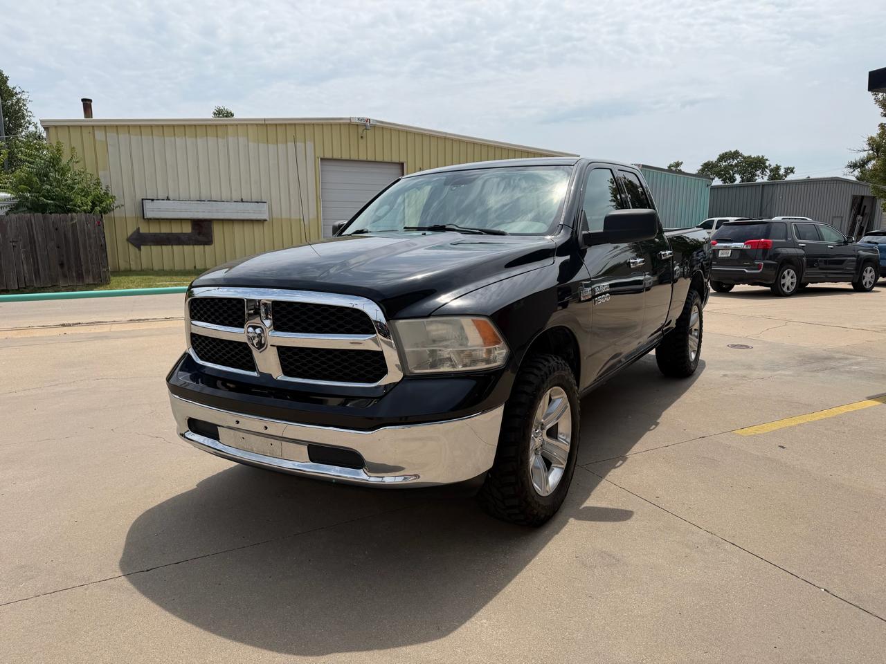 RAM 1500 SLT Quad Cab 4WD 2014