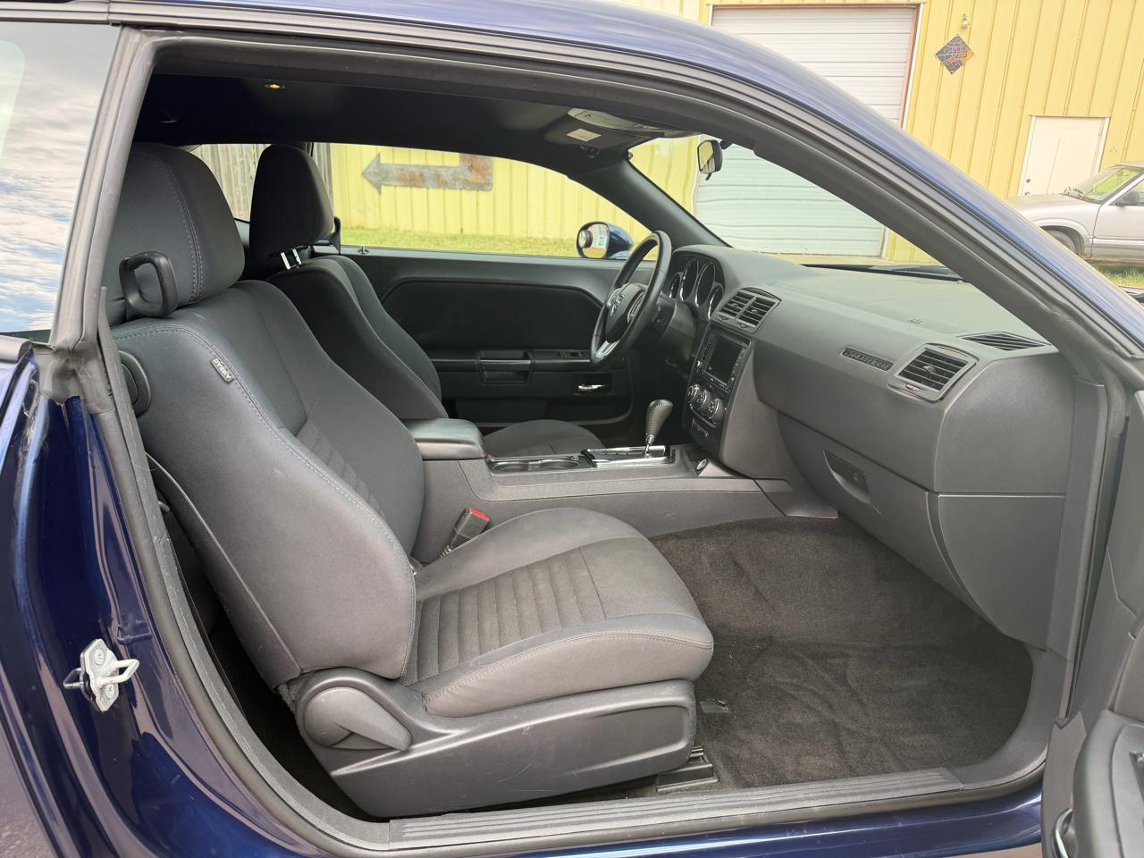 Dodge Challenger SXT 2014