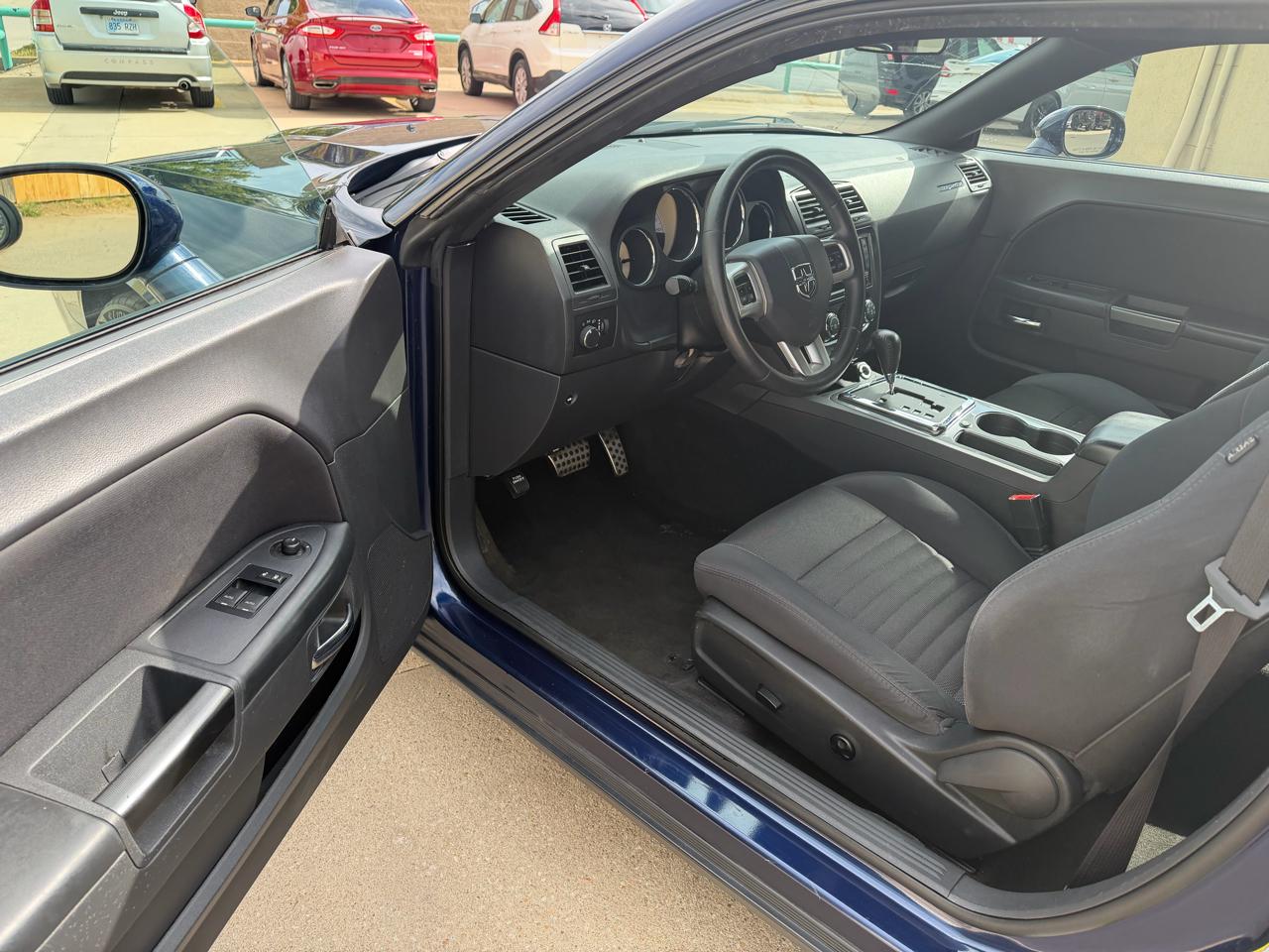 Dodge Challenger SXT 2014