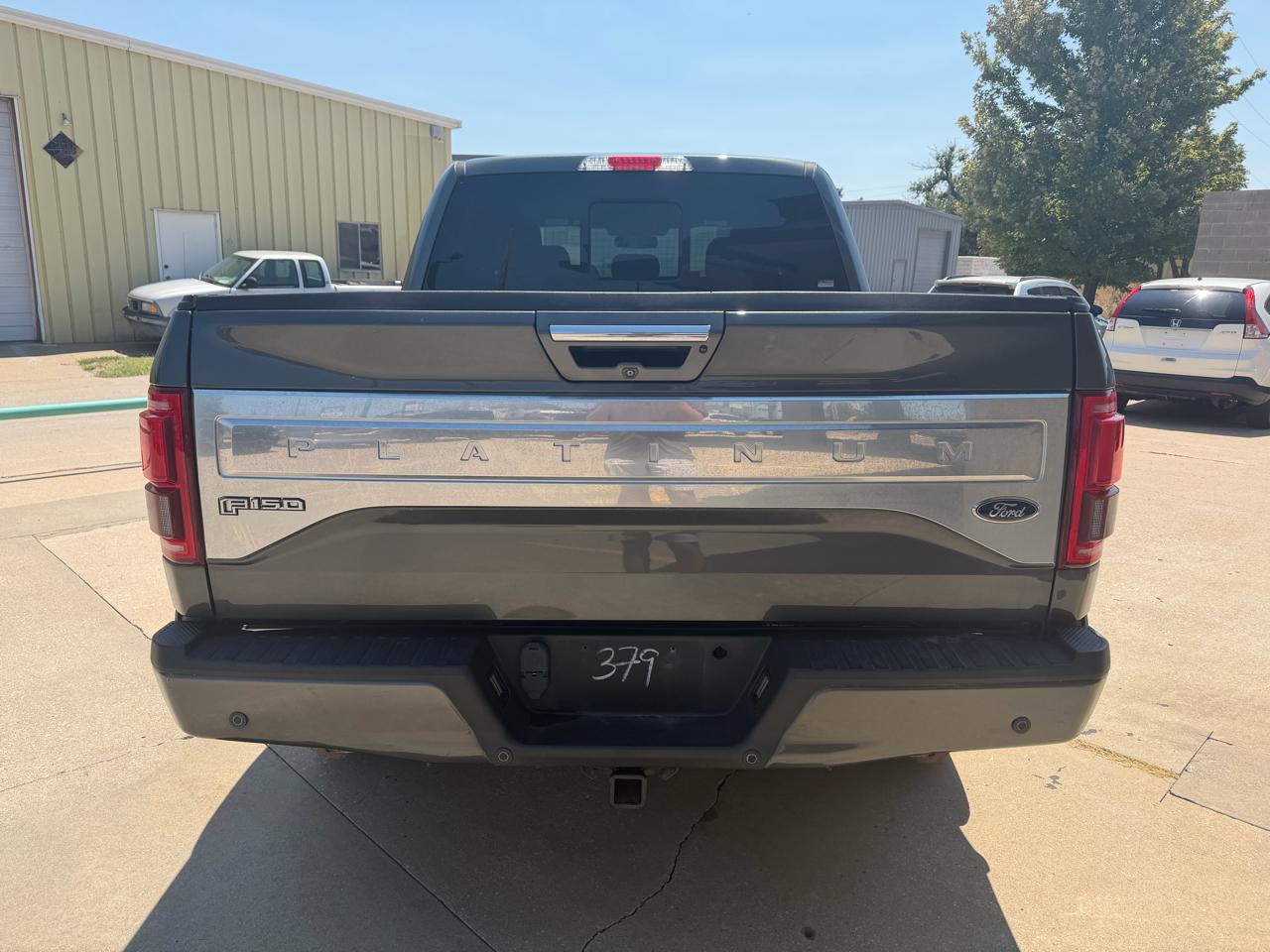 Ford F-150 Platinum SuperCrew 5.5-ft. Bed 4WD 2015