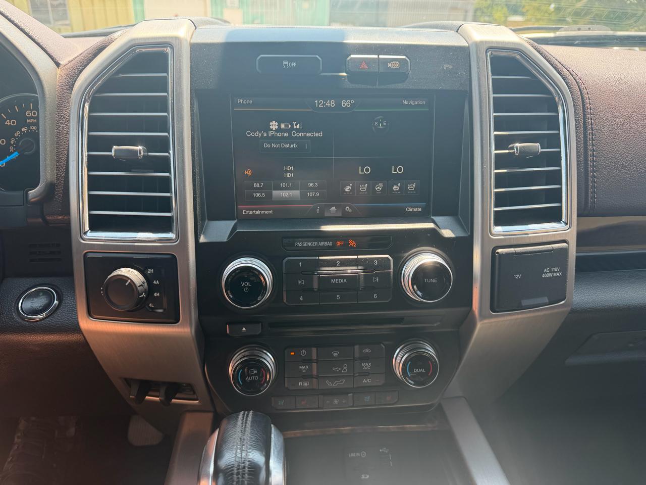 Ford F-150 Platinum SuperCrew 5.5-ft. Bed 4WD 2015