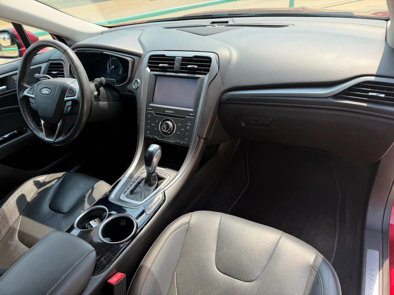 Ford Fusion Titanium 2013