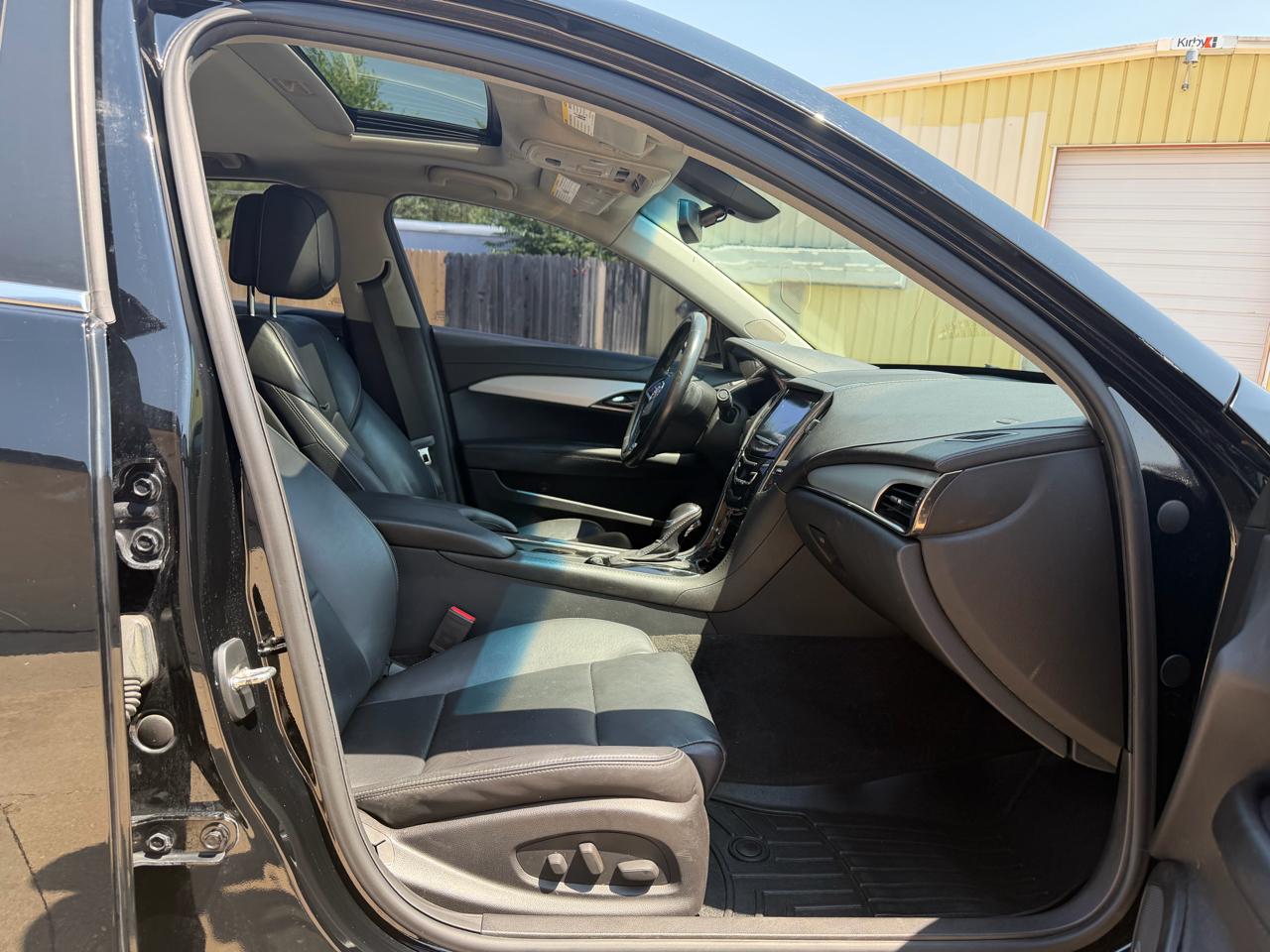 Cadillac ATS 2.0L Luxury AWD 2014