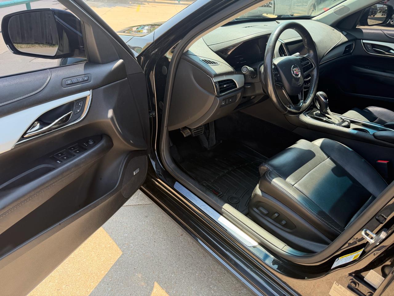 Cadillac ATS 2.0L Luxury AWD 2014