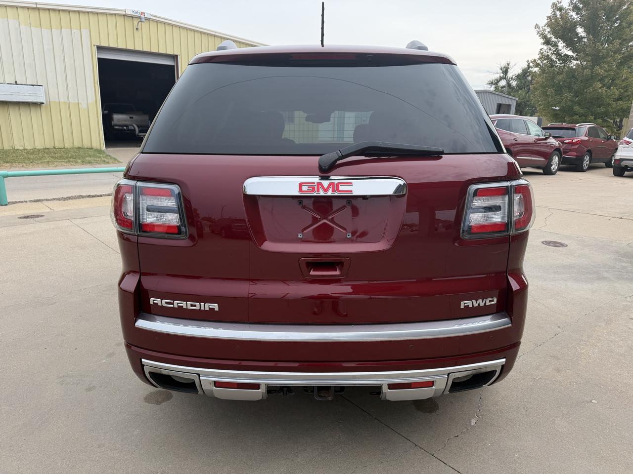 GMC Acadia Denali AWD 2015