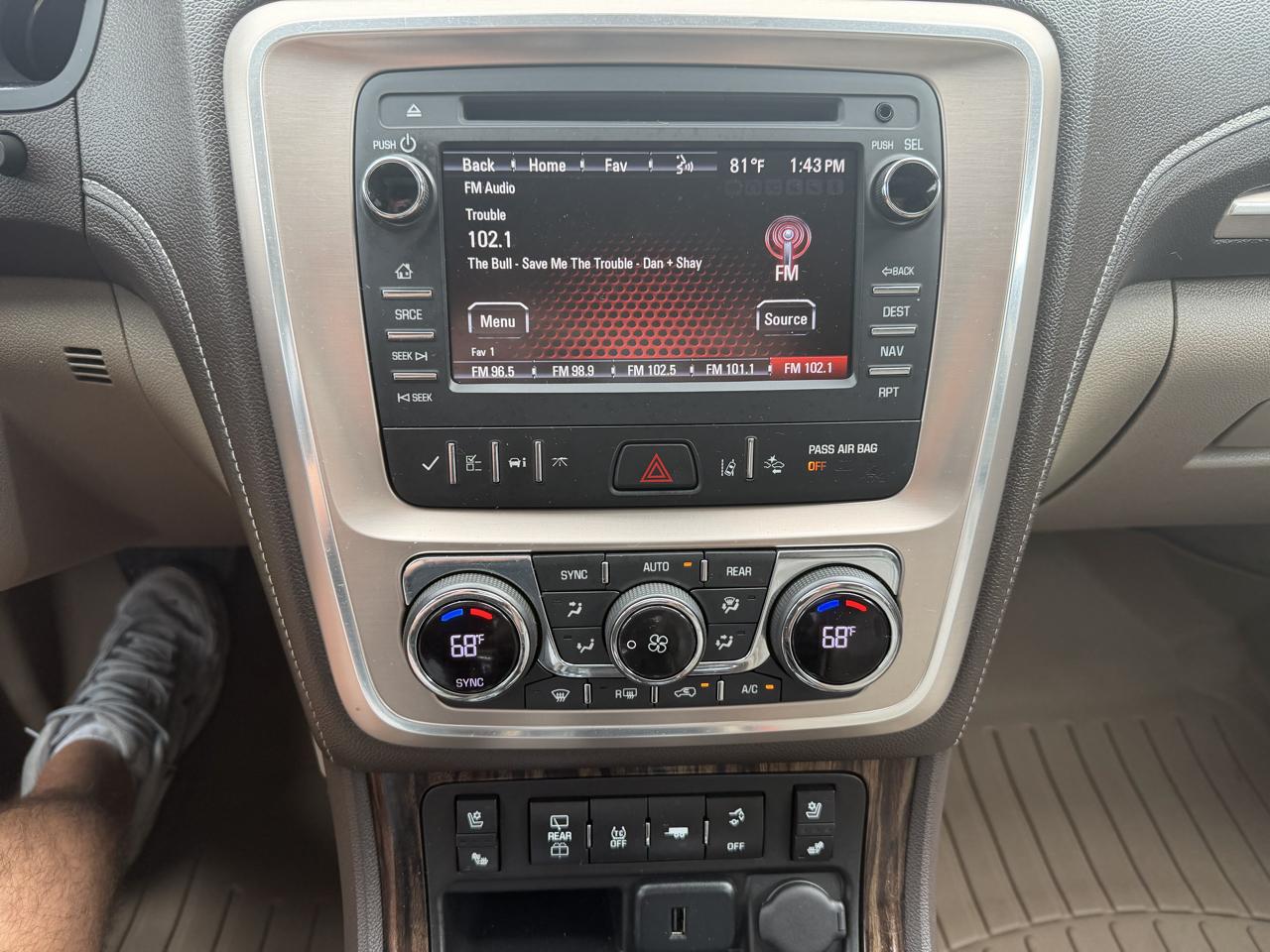 GMC Acadia Denali AWD 2015