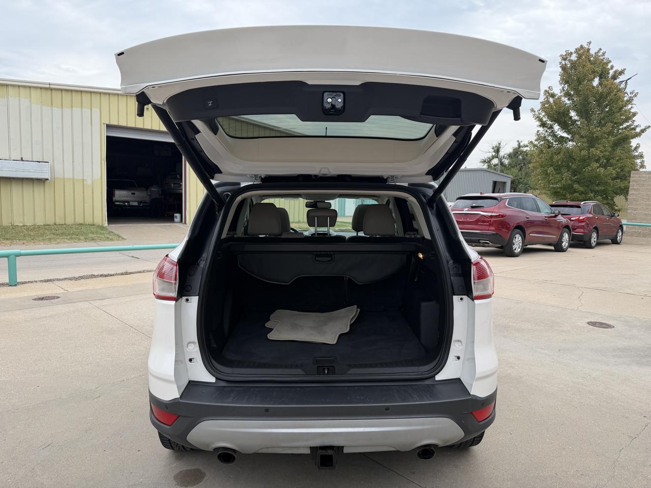 Ford Escape Titanium FWD 2015