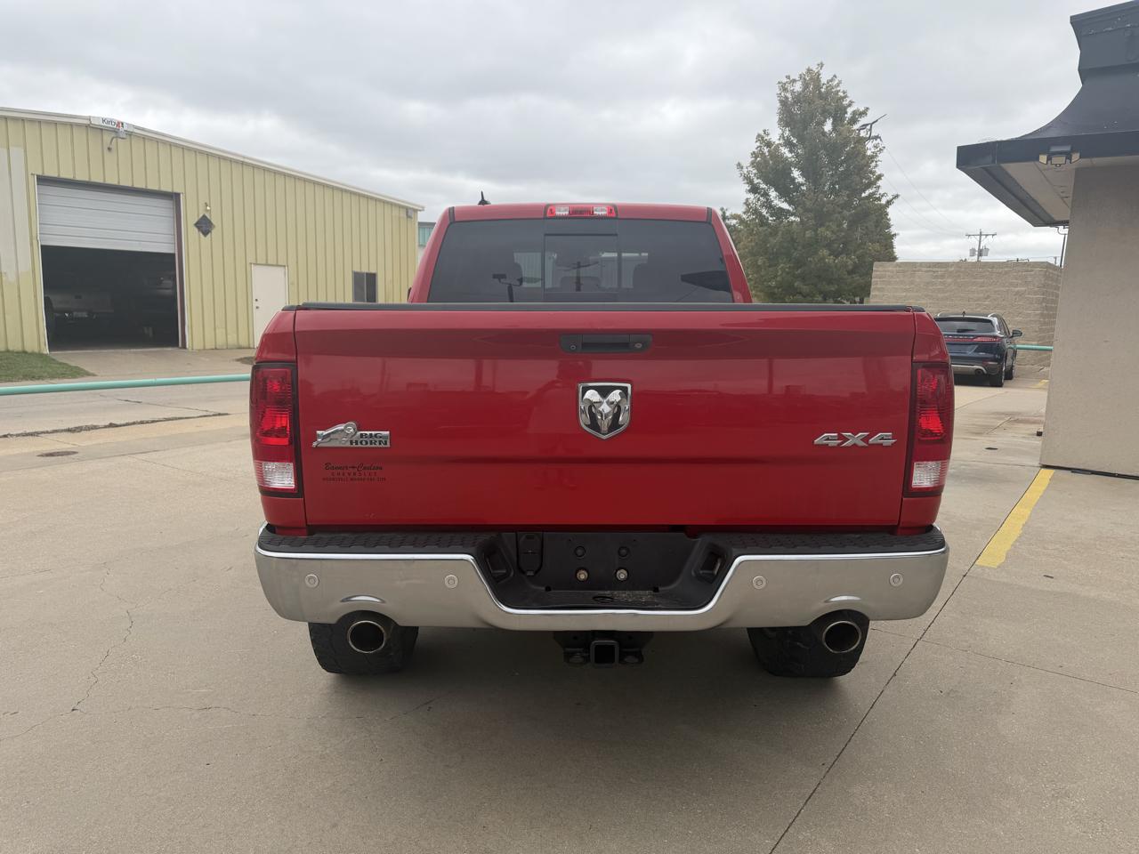 RAM 1500 Big Horn Crew Cab 4WD 2016