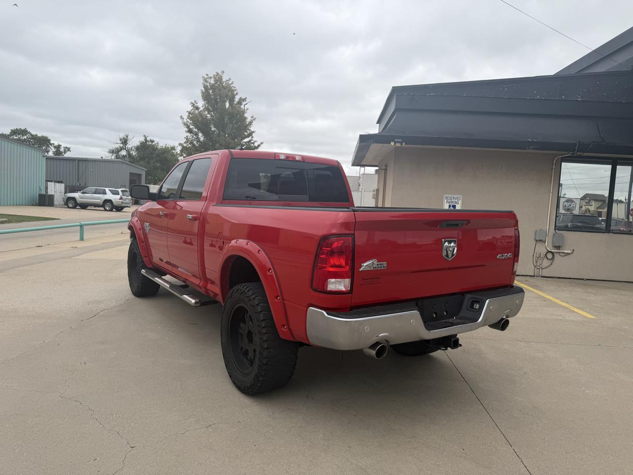 RAM 1500 Big Horn Crew Cab 4WD 2016