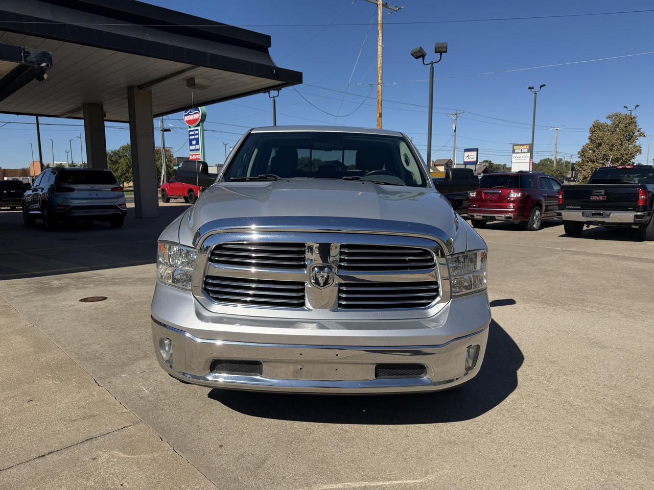 RAM 1500 SLT Quad Cab 2015